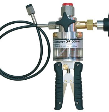 WIKA CPP1000-H Hydraulic Hand Pump | Calibration Pumps and Pressure Sources | WIKA-Pressure Calibrators |  Supplier Saudi Arabia