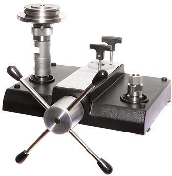 DH-Budenberg CPB3800 Hydraulic Deadweight Tester | Deadweight Testers | DH-Budenberg-Pressure Calibrators |  Supplier Saudi Arabia